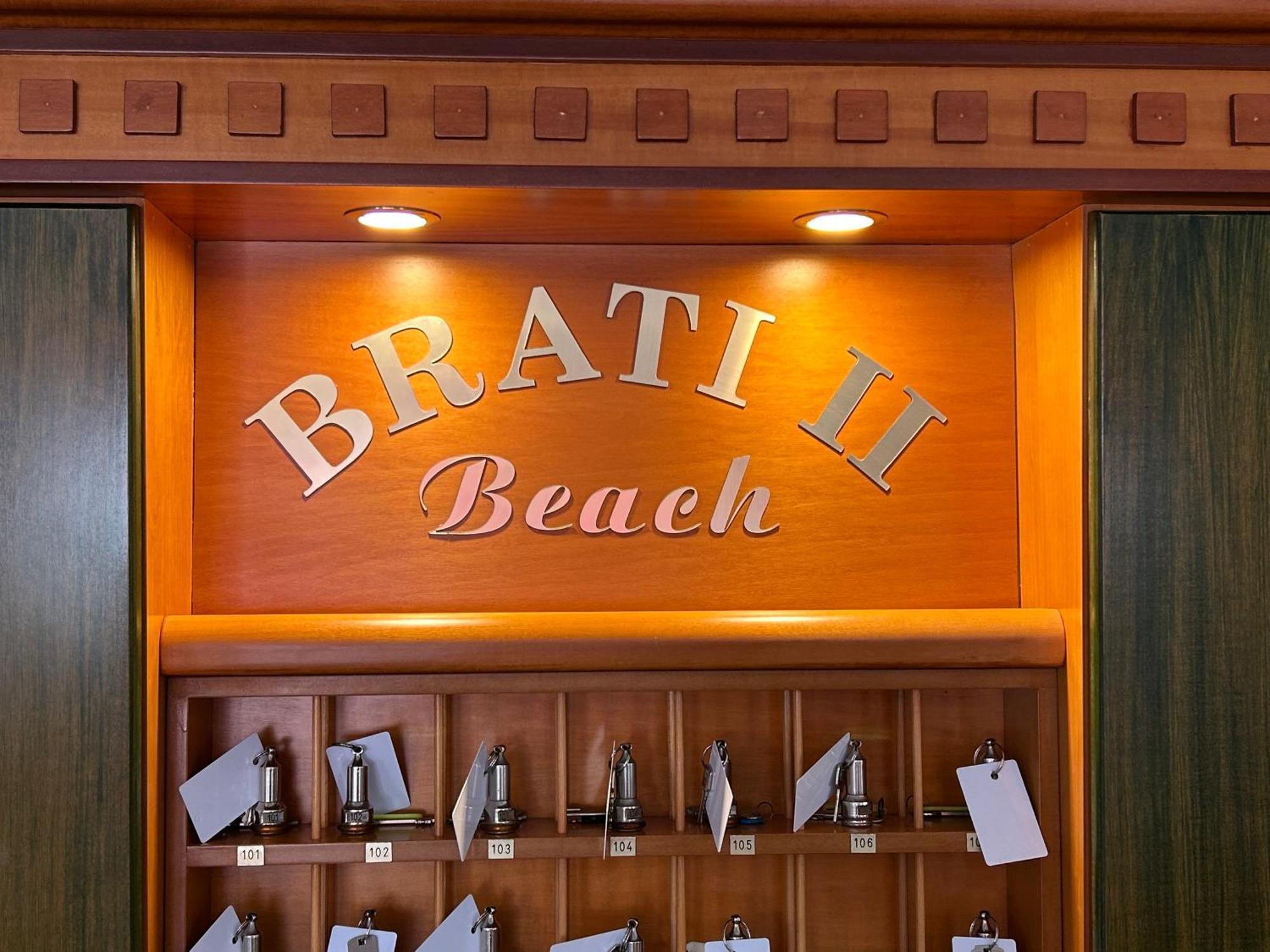 Brati II Beach Hotel Arkoudi Bagian luar foto